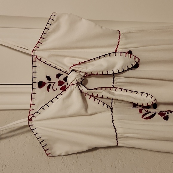 FARM Rio Dresses & Skirts - Maxi dress hand embroidered